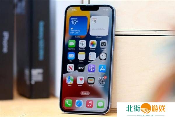 苹果春季廉价新机iPhone 16E将量产，富士康招工备战